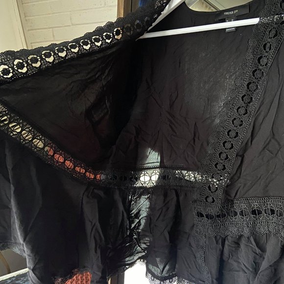 FOREVER 21 THING? - Picture 3 of 5